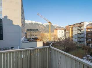 Renovierungsbedürftige 3-Zimmer-Wohnung in Top-Lage von Innsbruck, 349000 €, Immobilien-Wohnungen in Tirol