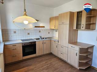 Charmante 2-Zimmer-Wohnung mit Loggia und Ausblick ins Grüne, 185000 €, Immobilien-Wohnungen in 4060 Leonding