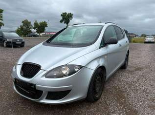 Altea 1,9 TDI*Servicehelft Vollständig, 990 €, Auto & Fahrrad-Autos in 5204 Straßwalchen