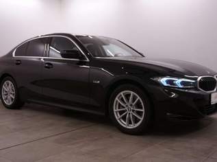 320 e Sport // Abstandstempomat //, 33990 €, Auto & Fahrrad-Autos in 3361 Aschbach-Markt