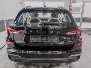 Kamiq Easy DSG AHK TEMPOMAT SHZ ALU 1.0 TSI D..., 31684 €, Auto & Fahrrad-Autos in 6844 Gemeinde Altach Kamiq Easy DSG AHK TEMPOMAT SHZ ALU 1.0 TSI D..., 31684 €, Auto & Fahrrad-Autos in 6844 Gemeinde Altach