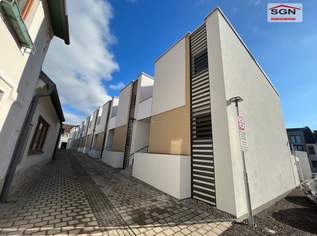 Geförderter Erstbezug:4 Zimmer (Stadt-)Reihenhaus in Neunkirchen mit 2 Garagenstellplätze -"Wohnen mit Chic", 995.85 €, Immobilien-Häuser in 2620 Gemeinde Neunkirchen