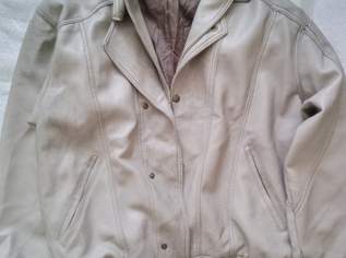Leder jacke Gr. XL, 20 €, Kleidung & Schmuck-Damenkleidung in 1200 Brigittenau Leder jacke Gr. XL, 20 €, Kleidung & Schmuck-Damenkleidung in 1200 Brigittenau