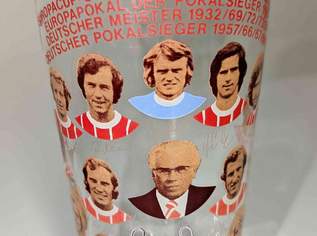  Bierglas Bayern München 1974 (Glasnummer 2), 59 €, Marktplatz-Antiquitäten, Sammlerobjekte & Kunst in 4675 Weibern