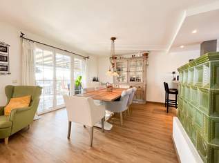 Traumhaftes EFH mit Pool und Garage auf großem Grundstück, 910000 €, Immobilien-Häuser in 5205 Schleedorf