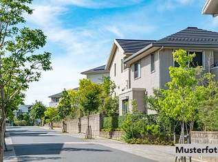 Mehrfamilienhaus mit 11 Wohneinheiten und Potenzial für umfassende Neugestaltung, 199200 €, Immobilien-Häuser in 8663 Klein-Veitsch