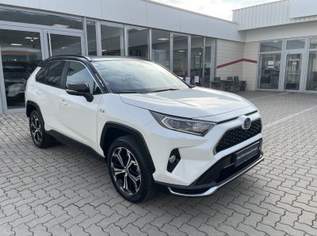 RAV4 Plug-in Hybrid 4x4 Style, 42990 €, Auto & Fahrrad-Autos in 8742 Obdach RAV4 Plug-in Hybrid 4x4 Style, 42990 €, Auto & Fahrrad-Autos in 8742 Obdach