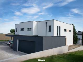 *Exklusives Wohnen - Doppelhaushälfte mit Blick auf Linz!*, 799000 €, Immobilien-Häuser in 4040 Neulichtenberg