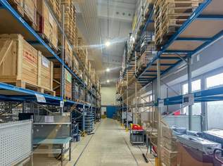 Großzügige Lager-/Produktionshalle mit sechs Sektionaltoren und Büro in Ansfelden zu vermieten! TEILBAR!, 16985.72 €, Immobilien-Gewerbeobjekte in 4053 Ansfelden