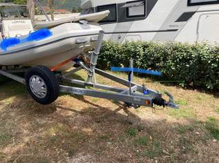 Schlauchboot mit Motor und Trailer 