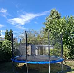 Tectake Trampolin, 220 €, Haus, Bau, Garten-Balkon & Garten in 2294 Marchegg-Bahnhof
