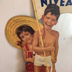 Alte Werbetafel Nivea ca 1000 Jahre alt Einzelstück, 10000 €, Marktplatz-Antiquitäten, Sammlerobjekte & Kunst in 8541 Limberg