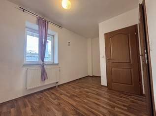 Charmantes Mini-Apartment mit Badezimmer und Balkon in zentraler Lage! Nähe BMW, SKF!!!, 39618 €, Immobilien-Wohnungen in 4400 Steyr Charmantes Mini-Apartment mit Badezimmer und Balkon in zentraler Lage! Nähe BMW, SKF!!!, 39618 €, Immobilien-Wohnungen in 4400 Steyr