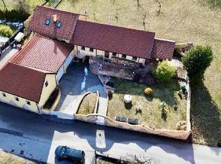 "Charmantes Einfamilienhaus mit Terrasse, Garage und zusätzlichem Grundstück", 339000 €, Immobilien-Häuser in 2803 Gemeinde Schwarzenbach