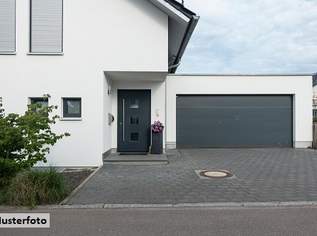 +++ Familienfreundliche Doppelhaushälfte mit Doppelstellplatz außen - ruhig & zentral +++, 532000 €, Immobilien-Gewerbeobjekte in 2125 Neubau