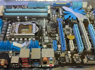 div. Motherboards (Sockel 1156)