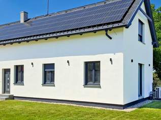 164 m² Wohnfläche, großer Garten & moderne Technik – sofort einziehen bei Mistelbach, 0 €, Immobilien-Häuser in 2185 Ebersdorf an der Zaya