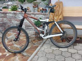 Kona Mountainbike, 450 €, Auto & Fahrrad-Fahrräder in 8061 St. Radegund