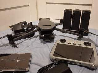 DJI Mavic 3 , 950 €, Marktplatz-Kameras & TV & Multimedia in 7441 Gemeinde Pilgersdorf DJI Mavic 3 , 950 €, Marktplatz-Kameras & TV & Multimedia in 7441 Gemeinde Pilgersdorf