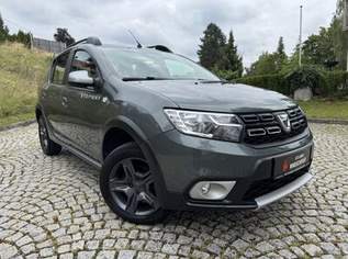 Sandero Stepway Sensation KLIMA TEMPOMAT NAVI, 9990 €, Auto & Fahrrad-Autos in 4550 Kremsmünster Sandero Stepway Sensation KLIMA TEMPOMAT NAVI, 9990 €, Auto & Fahrrad-Autos in 4550 Kremsmünster