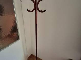 Garderobenständer aus Holz, 30 €, Haus, Bau, Garten-Möbel & Sanitär in 2000 Gemeinde Stockerau Garderobenständer aus Holz, 30 €, Haus, Bau, Garten-Möbel & Sanitär in 2000 Gemeinde Stockerau
