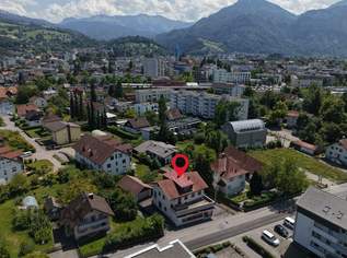 Durchdachtes Wohn- und Geschäftshaus in Dornbirn – 2 Wohnungen & vielseitig nutzbare Geschäftsfläche, 0 €, Immobilien-Häuser in 6857 Kehlegg