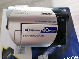 Videokamera / Sony DCR-DVD106E, 189 €, Marktplatz-Kameras & TV & Multimedia in 1200 Brigittenau