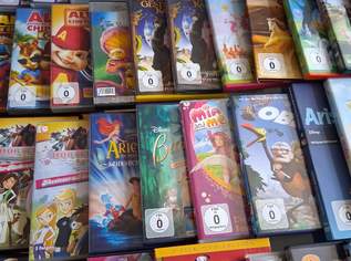 ACHTUNG Preissenkung!!! 135 Kinder DVD's ACHTUNG Preissenkung!!! 135 Kinder DVD's