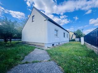 Top-Lage Deutsch-Wagram - EFH mit großem Grund, S-Bahn-Nähe & Potenzial für Doppelhausbau, 349000 €, Immobilien-Häuser in 2232 Deutsch-Wagram Top-Lage Deutsch-Wagram - EFH mit großem Grund, S-Bahn-Nähe & Potenzial für Doppelhausbau, 349000 €, Immobilien-Häuser in 2232 Deutsch-Wagram