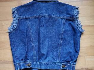 Jeansgilet mit Stickerei Gr. 128 Jeansgilet mit Stickerei Gr. 128