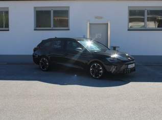 Leon e-HYBRID 150/204, 41900 €, Auto & Fahrrad-Autos in Tirol