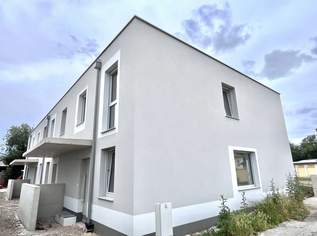 Reihenhaus mit Keller, Garten und je 2 Stellplätzen!, 2049.34 €, Immobilien-Häuser in 2523 Gemeinde Tattendorf