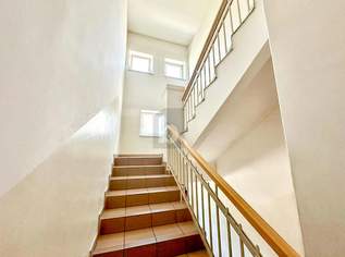 SOLIDE KAPITALANLAGE IN IDYLLISCHER LAGE DER SÜDSTEIERMARK, 395000 €, Immobilien-Häuser in 8461 Ehrenhausen an der Weinstraße