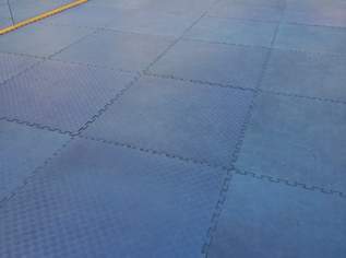 Kampfsport Puzzle Matten Boden gebraucht , 300 €, Marktplatz-Sportgeräte & Zubehör in 2320 Schwechat