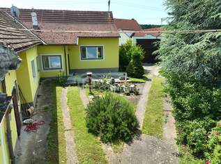 Ratenkauf möglich! Sanierungsbedürftiges Haus mit Stadl und großen Grund zu verkaufen!, 649000 €, Immobilien-Häuser in 2452 Gemeinde Mannersdorf am Leithagebirge