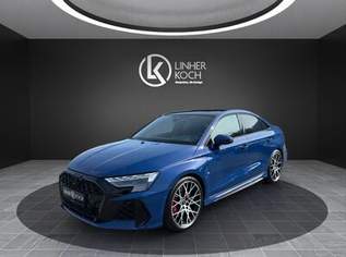 RS 3 Limousine ''Sport-Abgas.+Feinnappa-Leder+Pano'', 79990 €, Auto & Fahrrad-Autos in 6800 Gisingen