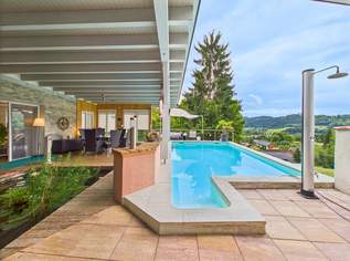Großzügiges Wohnhaus mit Pool, Einliegerwohnung & Terrasse in Ruhelage - laufend modernisiert, 649000 €, Immobilien-Häuser in 9555 Glanegg