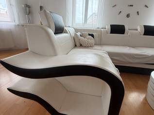 Riesengroßes Sofa 