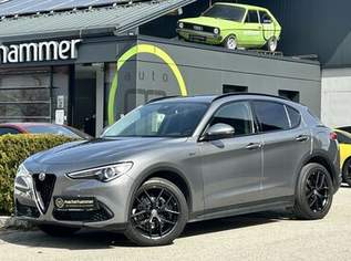 Stelvio Sprint Q4 *SPORT*ACC*KEYLESS*AHK*20'', 24900 €, Auto & Fahrrad-Autos in 5102 Anthering