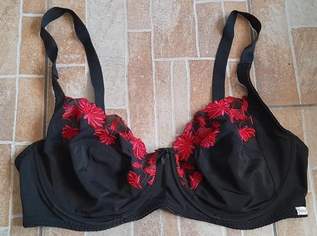 BH in Größe B 95 von Girly, 5 €, Kleidung & Schmuck-Damenkleidung in 6600 Marktgemeinde Reutte