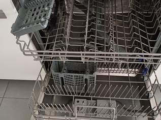 Geschirrspülmaschine macan nur 2mal verwendet 