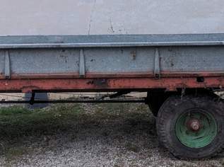 Alter landwirtschaftlicher Anhänger / Traktoranhänger (ehemaligen Miststreuer Anhänger wie abgebildet), 1500 €, Auto & Fahrrad-Traktoren & Nutzfahrzeuge in 2133 Gemeinde Fallbach