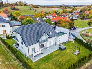 Außergewöhnliches Einfamilienhaus nahe der Wachau mit Südgarten, Pool, Sauna und Heimkino, 990000 €, Immobilien-Häuser in 3611 Großheinrichschlag Außergewöhnliches Einfamilienhaus nahe der Wachau mit Südgarten, Pool, Sauna und Heimkino, 990000 €, Immobilien-Häuser in 3611 Großheinrichschlag