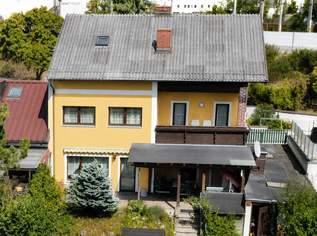 Großzügiges ökologisches Einfamilienhaus in Wiener Neustadt mit Pool, Balkon und viel Ausbaupotential!, 519000 €, Immobilien-Häuser in Niederösterreich Großzügiges ökologisches Einfamilienhaus in Wiener Neustadt mit Pool, Balkon und viel Ausbaupotential!, 519000 €, Immobilien-Häuser in Niederösterreich