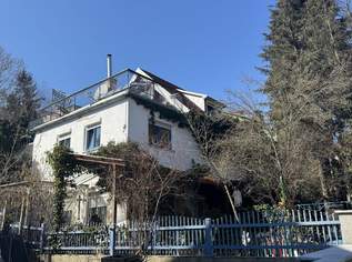 "Großzügiges Ein- bis Mehrfamilienhaus mit Potenzial", 649000 €, Immobilien-Häuser in 1140 Penzing