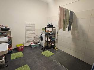 Geräumige, barrierefreie 4-Zimmer-Wohnung mit Garten und Doppelcarport in Lafnitz