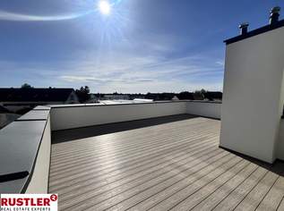 ERSTBEZUG | Gemütliche Dachgeschoss-Maisonette mit beeindruckender Terrasse | Nächst der Lobau, 745000 €, Immobilien-Wohnungen in 1220 Donaustadt