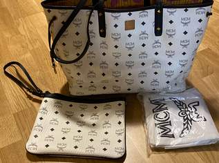 Dammen Tasche, 140 €, Kleidung & Schmuck-Taschen & Koffer in 1100 Favoriten