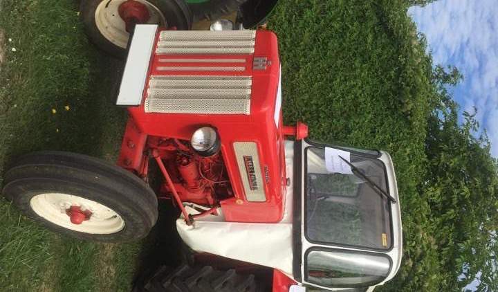Traktor Mc Cormick Traktor Mc Cormick