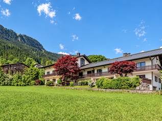 Domizil mit Potenzial in zentrumsnaher Ruhelage - Ski Out, 1990000 €, Immobilien-Häuser in 6370 Stadt Kitzbühel Domizil mit Potenzial in zentrumsnaher Ruhelage - Ski Out, 1990000 €, Immobilien-Häuser in 6370 Stadt Kitzbühel